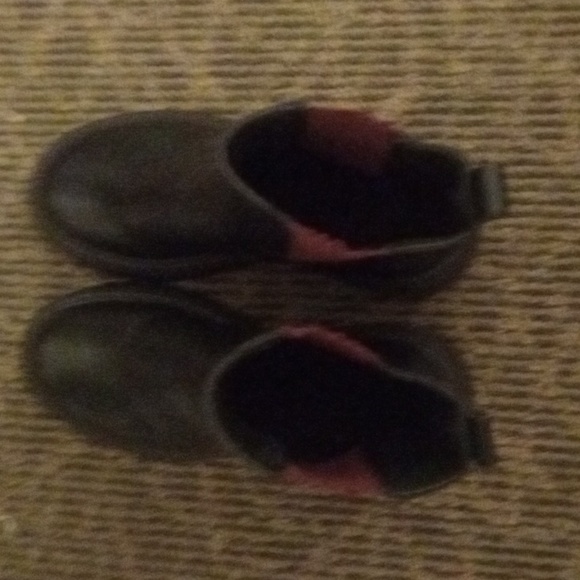 Chelsea Color Block Boots - Picture 4 of 4